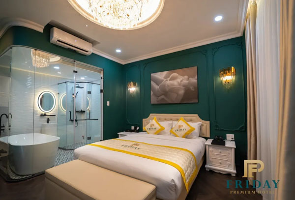 Friday Premium Hotel