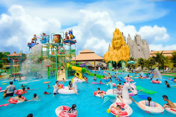 Công viên văn hóa Suối Tiên